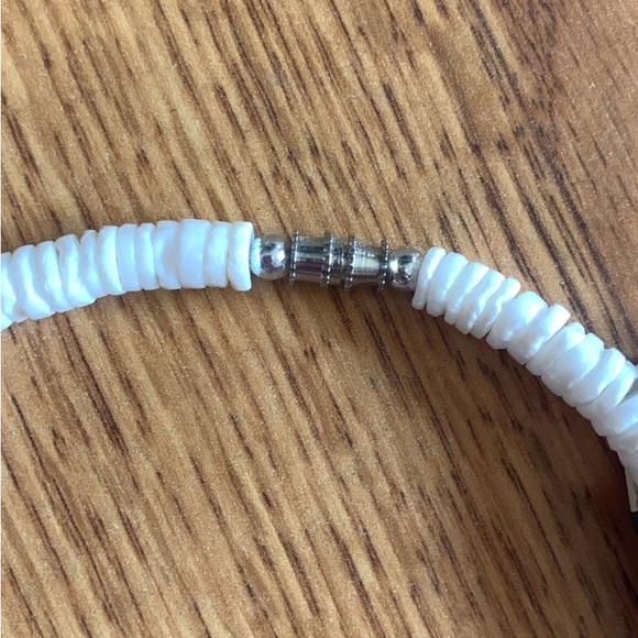 Plumeria Puka Shell Beach Necklace - Picture 4 of 4